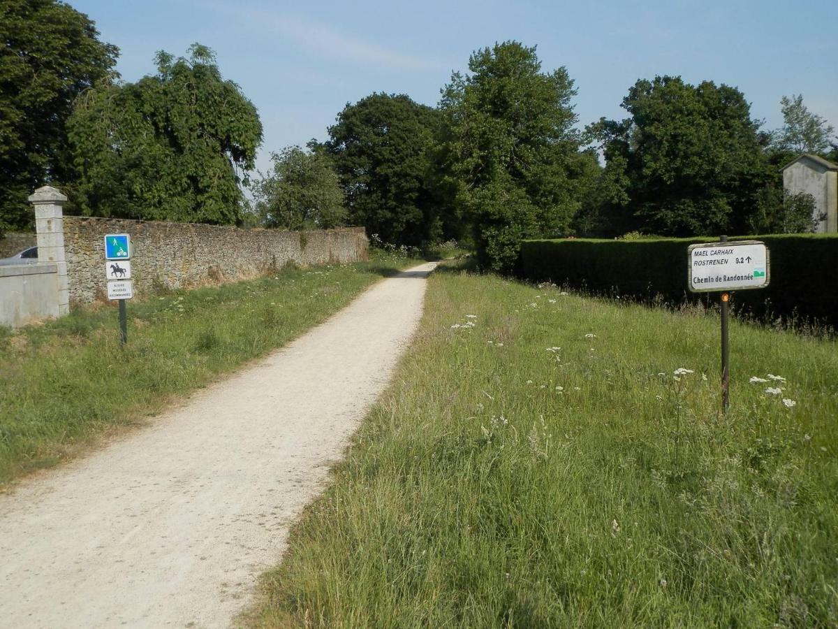 Vallee Des Ardoisieres Mael-Carhaix Экстерьер фото
